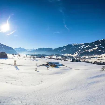 Apartment In Near Slopes, Cleaning Included Saalfelden